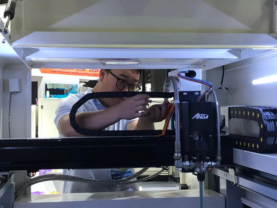 安達堅持自主創新，多部設備首次公開亮相 | 電子制造自動化展報道