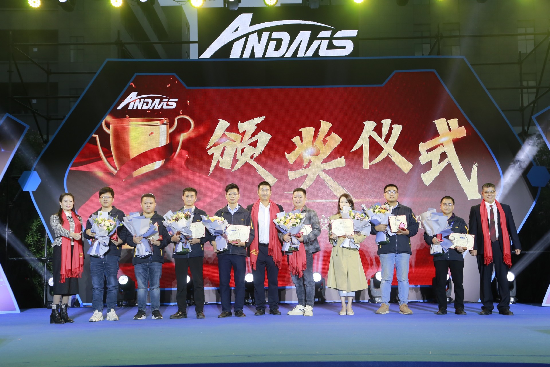 1673264215165379.jpg 1673264215165379.jpg